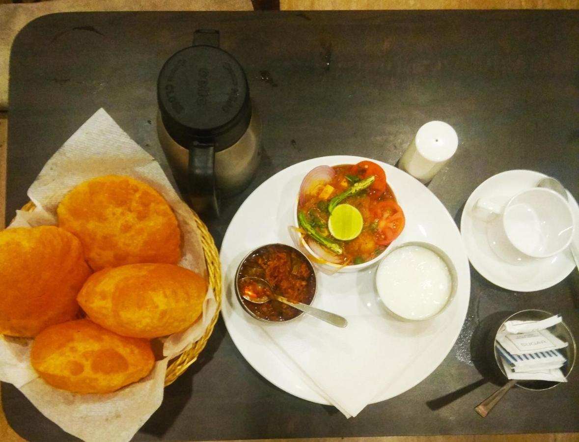 Hotel Vinayak Lucknow Eksteriør bilde
