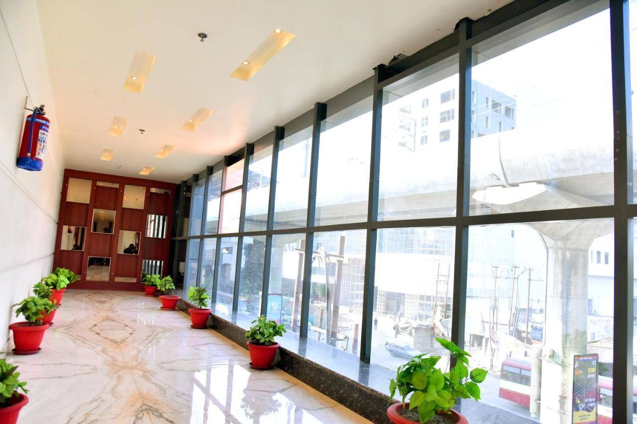 Hotel Vinayak Lucknow Eksteriør bilde