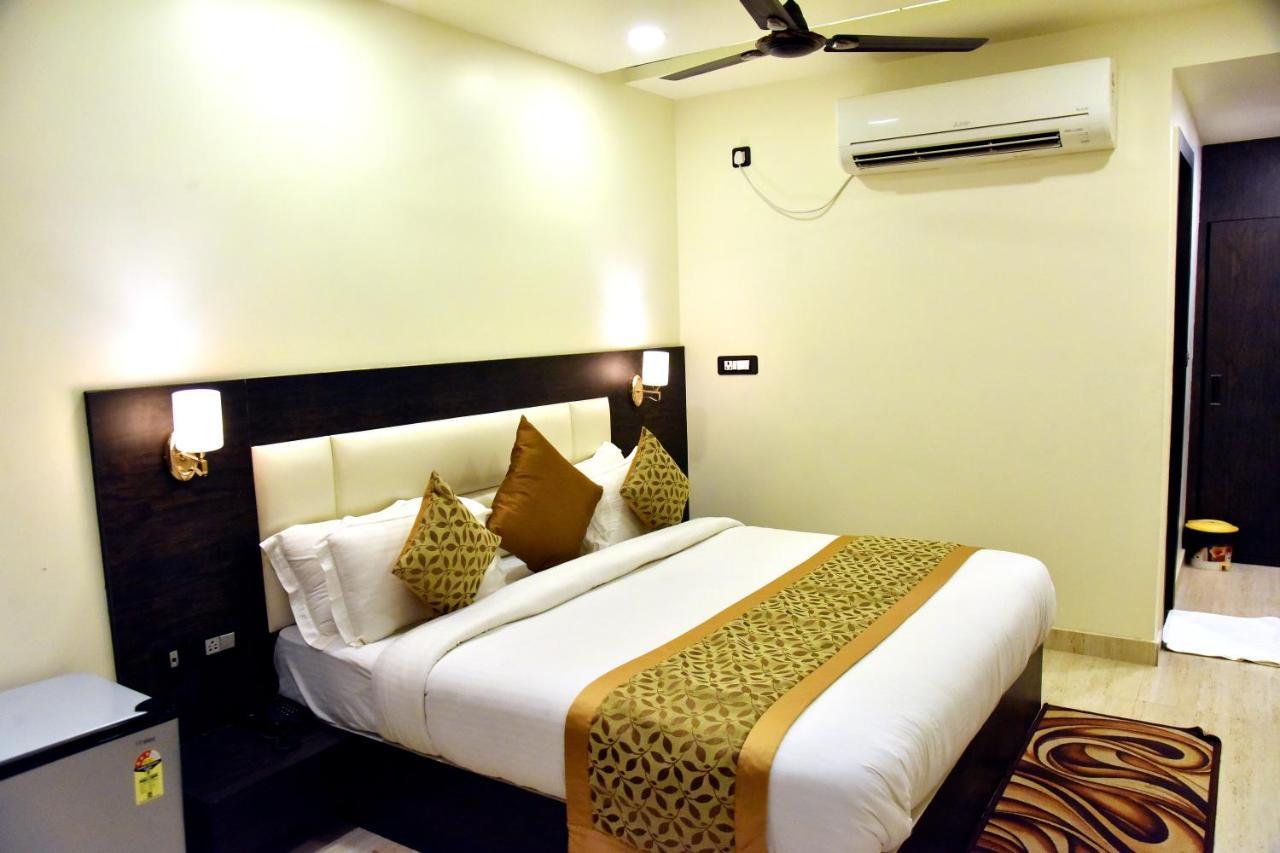 Hotel Vinayak Lucknow Eksteriør bilde