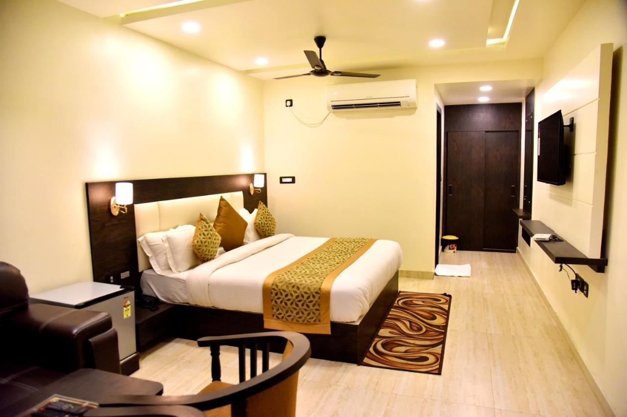 Hotel Vinayak Lucknow Eksteriør bilde